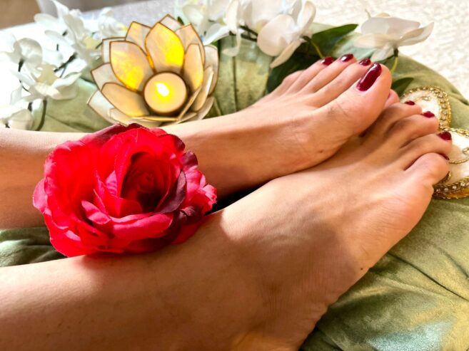 Sérotisme des pieds et massage Body to Body